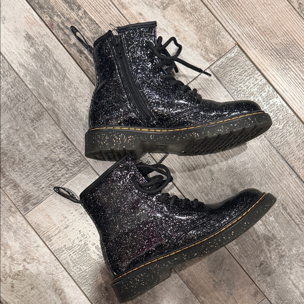 Dr. Martens Black Glitter Kids Boots size 2
